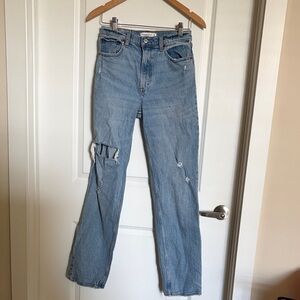 Abercrombie & Fitch 90’s Straight Ultra High Rise Jeans